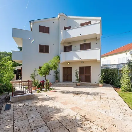 Διαμέρισμα Zen Luxury *
